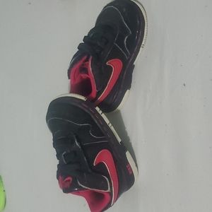 Girl nike shoes